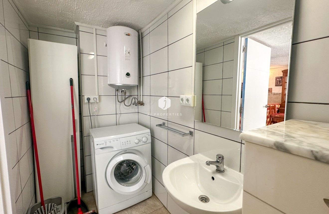 Tweedehands - Chalet -
Torrevieja - Costa Blanca