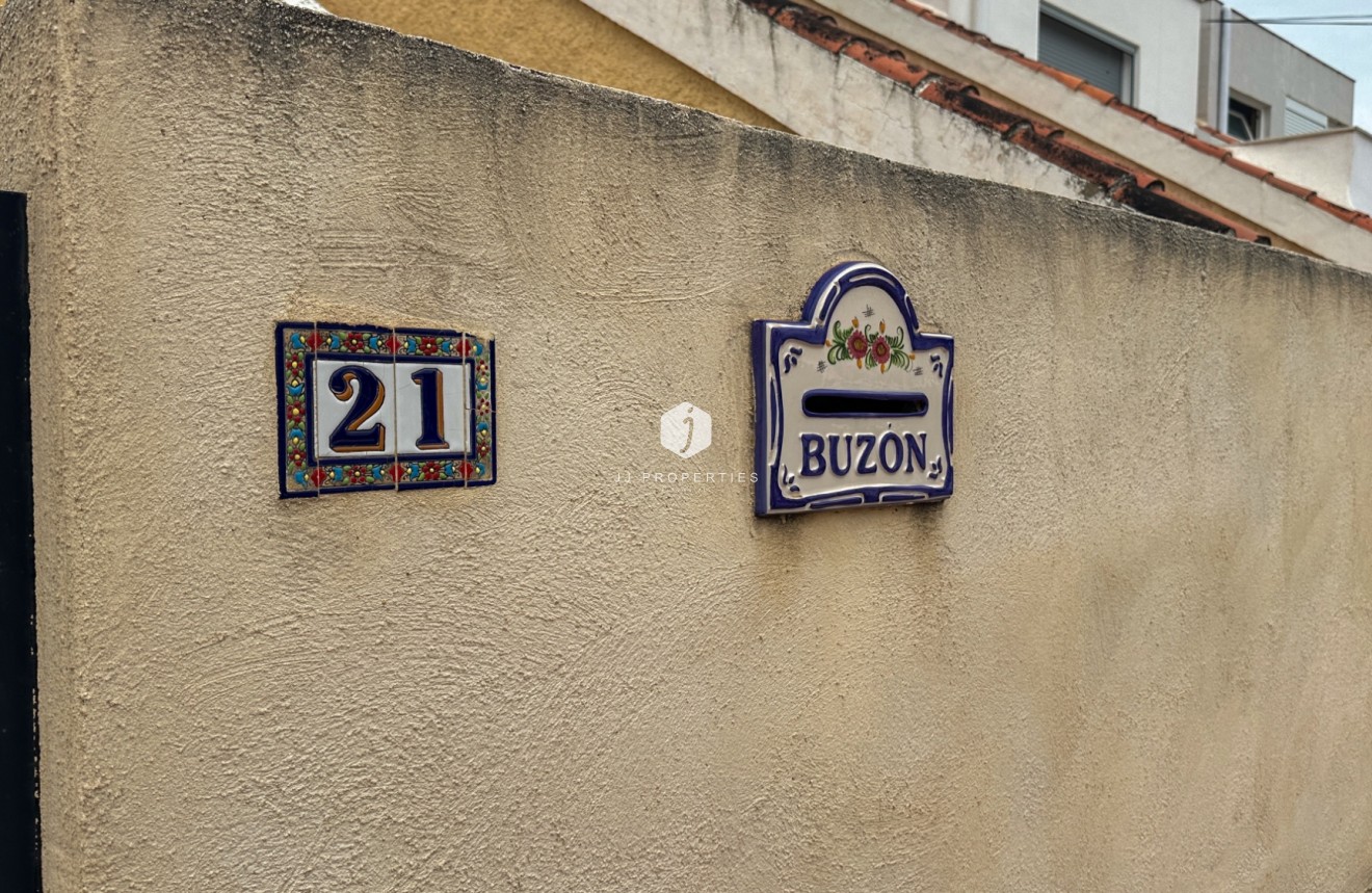 Tweedehands - Chalet -
Torrevieja - Costa Blanca