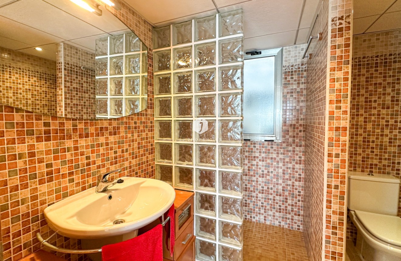 Aus zweiter Hand - Wohnung -
Torrevieja - Costa Blanca