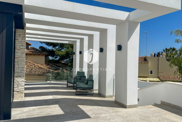 Aus zweiter Hand - Villa -
Orihuela Costa - Costa Blanca