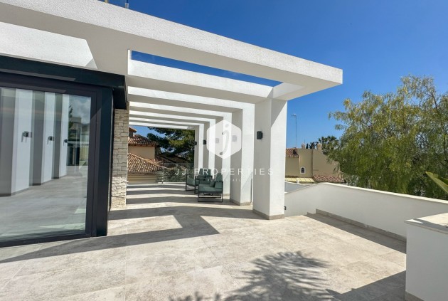 Aus zweiter Hand - Villa -
Orihuela Costa - Costa Blanca