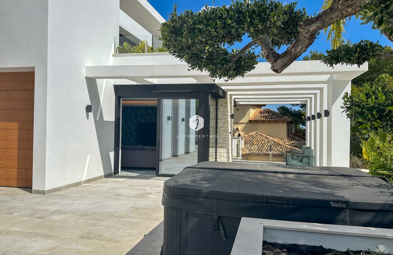 Aus zweiter Hand - Villa -
Orihuela Costa - Costa Blanca