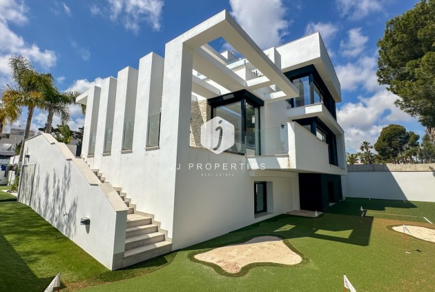 Aus zweiter Hand - Villa -
Orihuela Costa - Costa Blanca