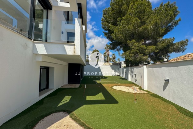 Aus zweiter Hand - Villa -
Orihuela Costa - Costa Blanca