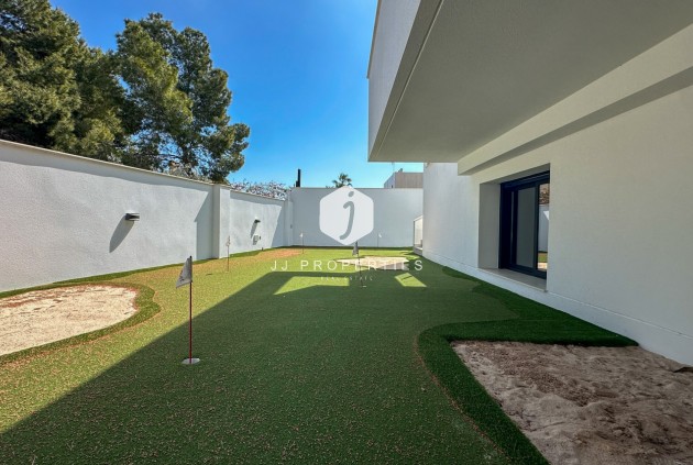 Aus zweiter Hand - Villa -
Orihuela Costa - Costa Blanca