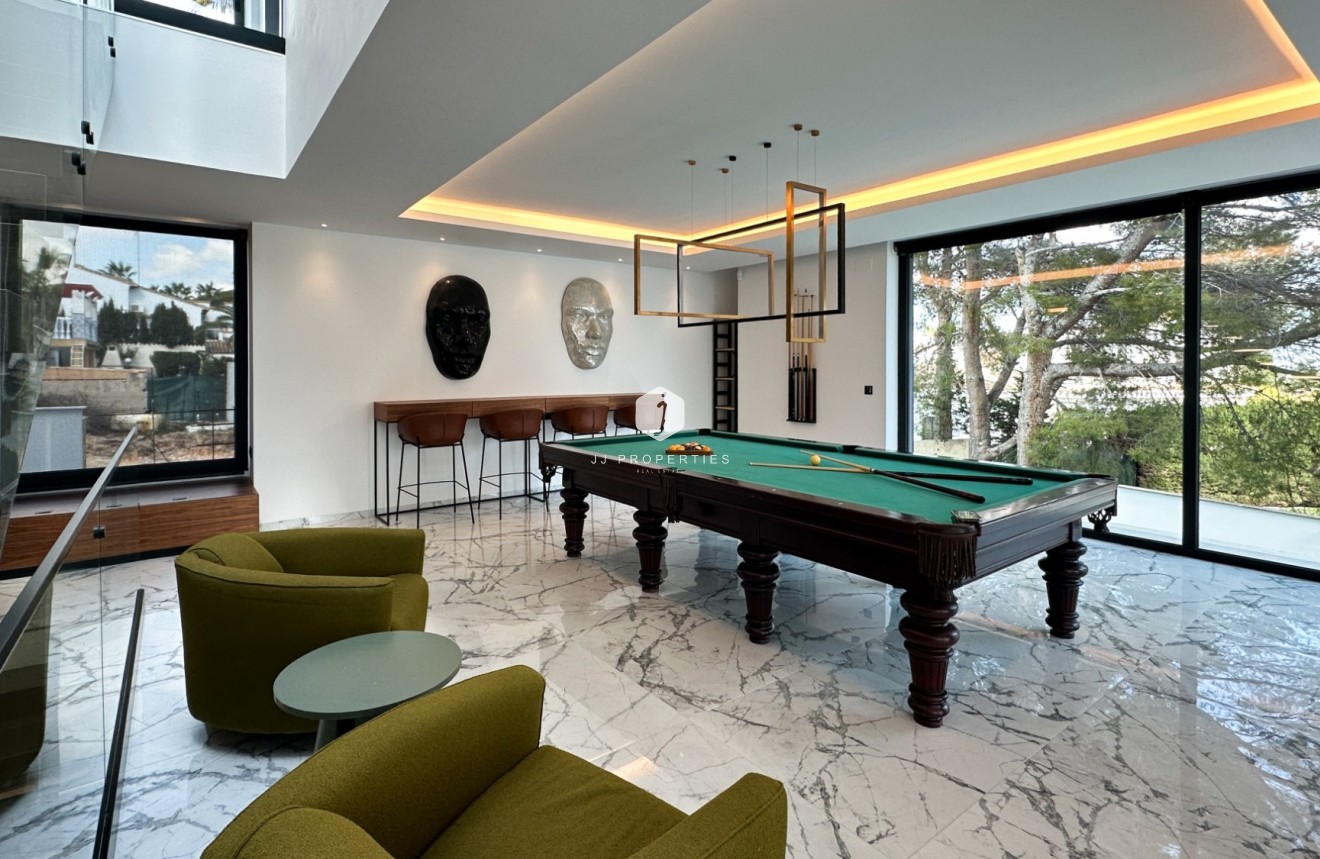 Aus zweiter Hand - Villa -
Orihuela Costa - Costa Blanca