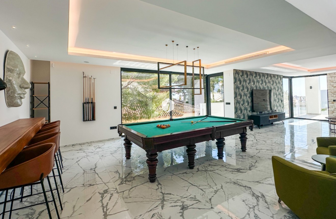 Aus zweiter Hand - Villa -
Orihuela Costa - Costa Blanca