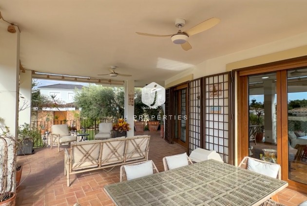 Z drugiej ręki - Villa -
Dehesa de Campoamor - Costa Blanca