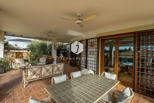 Z drugiej ręki - Villa -
Dehesa de Campoamor - Costa Blanca