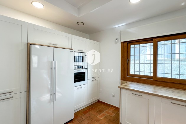 Z drugiej ręki - Villa -
Dehesa de Campoamor - Costa Blanca