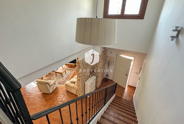 Z drugiej ręki - Villa -
Dehesa de Campoamor - Costa Blanca