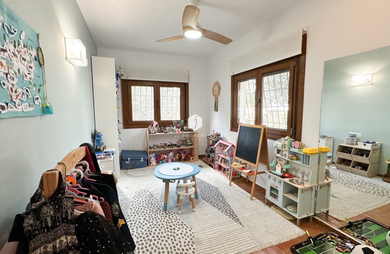 Z drugiej ręki - Villa -
Dehesa de Campoamor - Costa Blanca