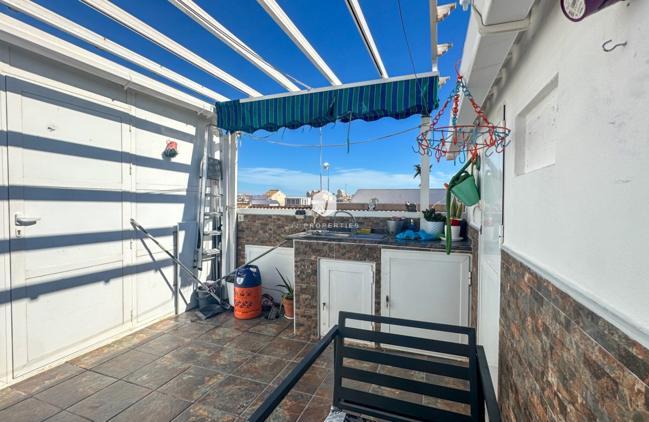 Resale - Apartment / flat -
Torrevieja - Costa Blanca