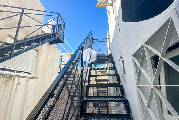 Resale - Apartment / flat -
Torrevieja - Costa Blanca