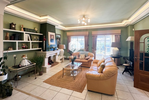 Tweedehands - Villa -
La Mata - Costa Blanca