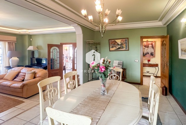 Tweedehands - Villa -
La Mata - Costa Blanca