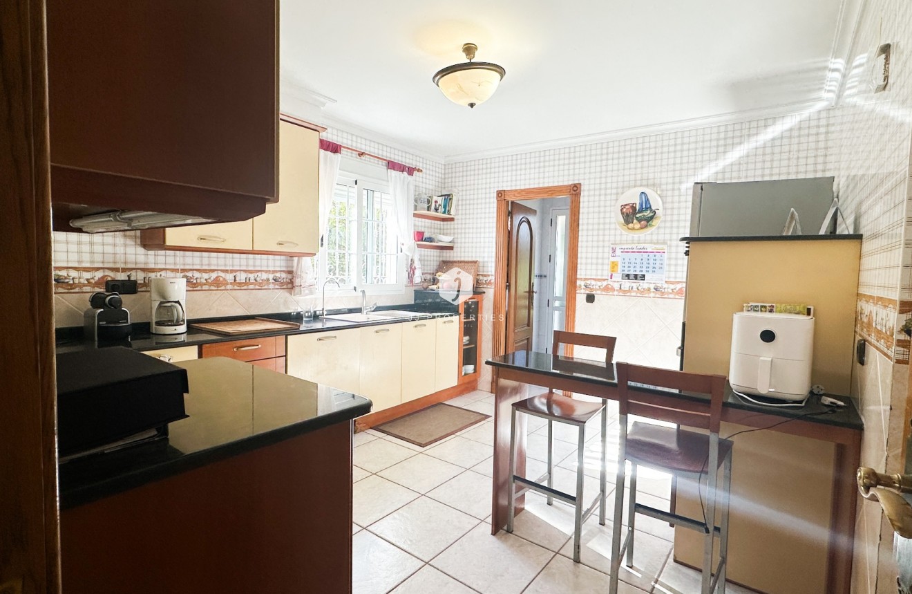 Tweedehands - Villa -
La Mata - Costa Blanca