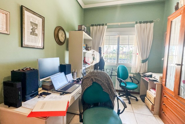 Tweedehands - Villa -
La Mata - Costa Blanca