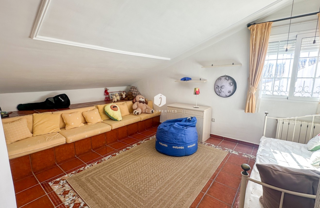 Tweedehands - Villa -
La Mata - Costa Blanca