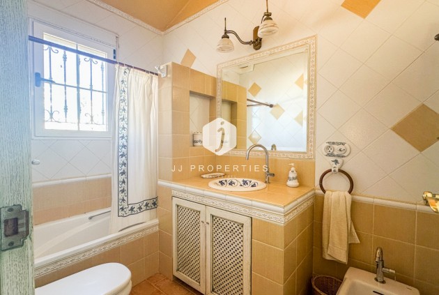 Tweedehands - Villa -
La Mata - Costa Blanca