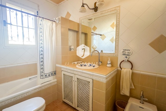 Tweedehands - Villa -
La Mata - Costa Blanca