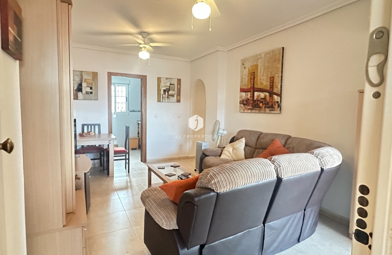 Aus zweiter Hand - Wohnung -
Orihuela Costa - Costa Blanca