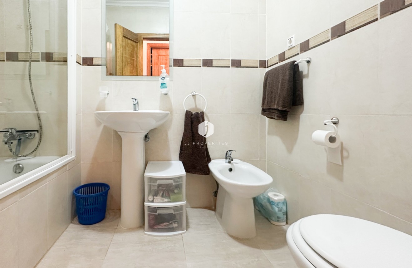 Aus zweiter Hand - Wohnung -
Orihuela Costa - Costa Blanca