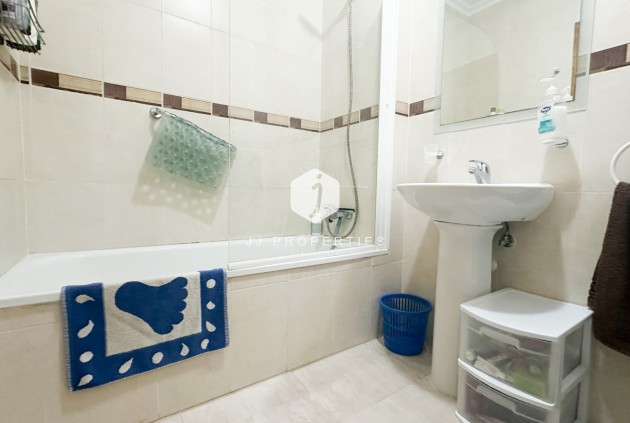 Aus zweiter Hand - Wohnung -
Orihuela Costa - Costa Blanca