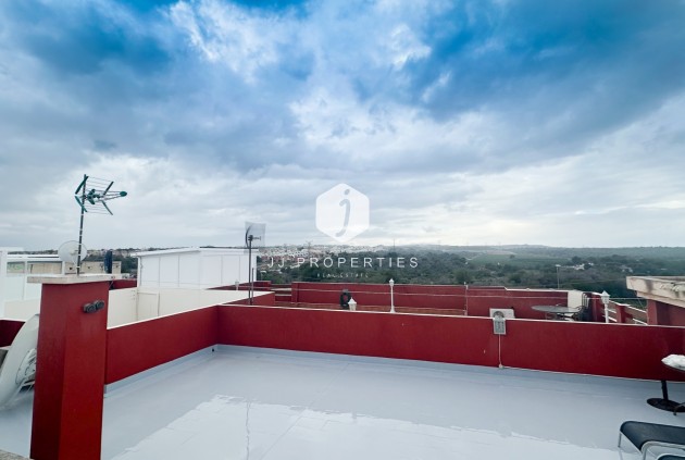 Aus zweiter Hand - Wohnung -
Orihuela Costa - Costa Blanca