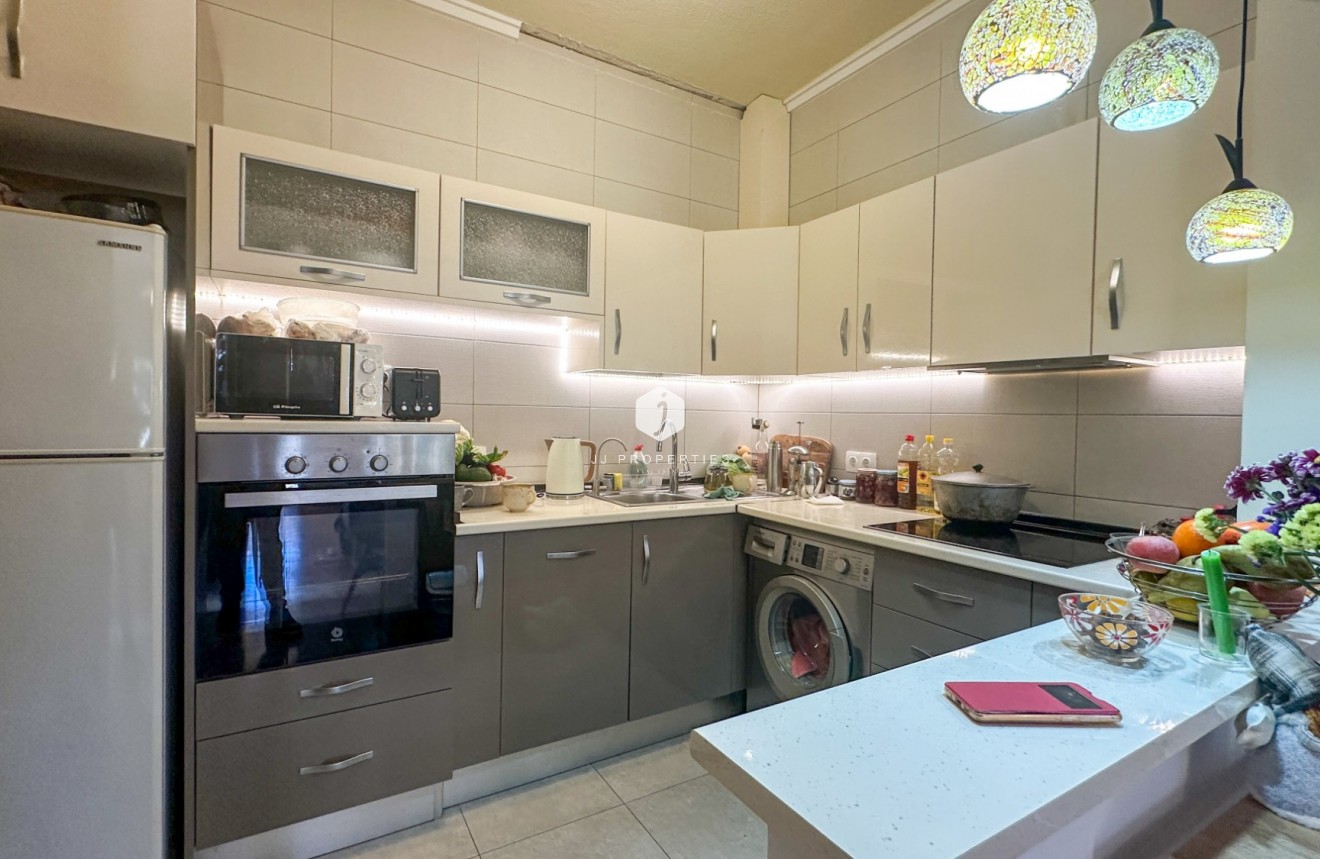 Tweedehands - Chalet -
Torrevieja - Costa Blanca