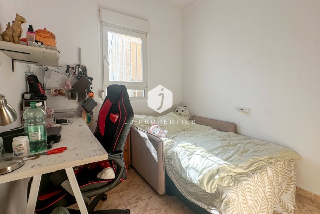 Tweedehands - Chalet -
Torrevieja - Costa Blanca