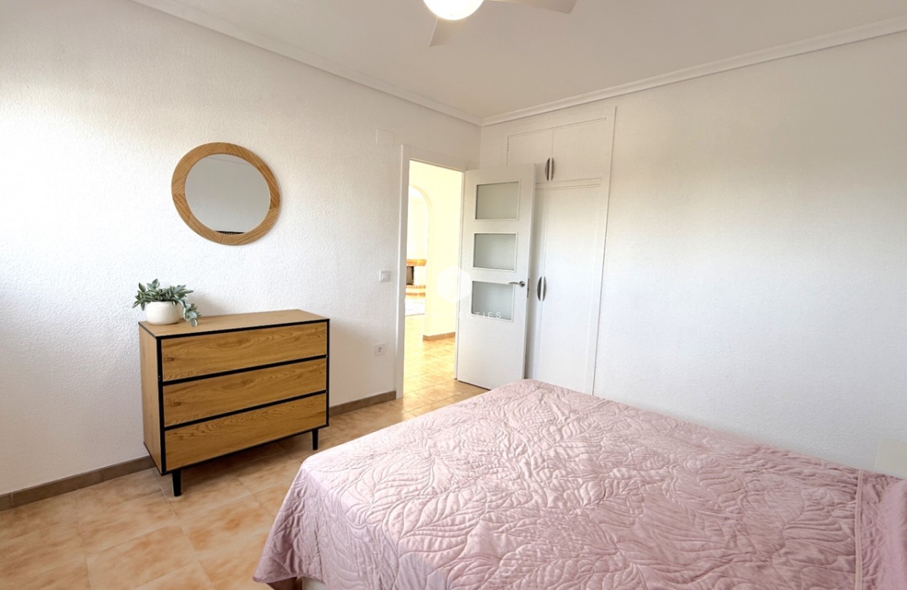 Aus zweiter Hand - Penthouse -
Torrevieja - Costa Blanca