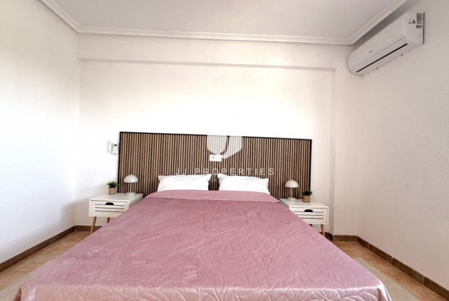 Aus zweiter Hand - Penthouse -
Torrevieja - Costa Blanca