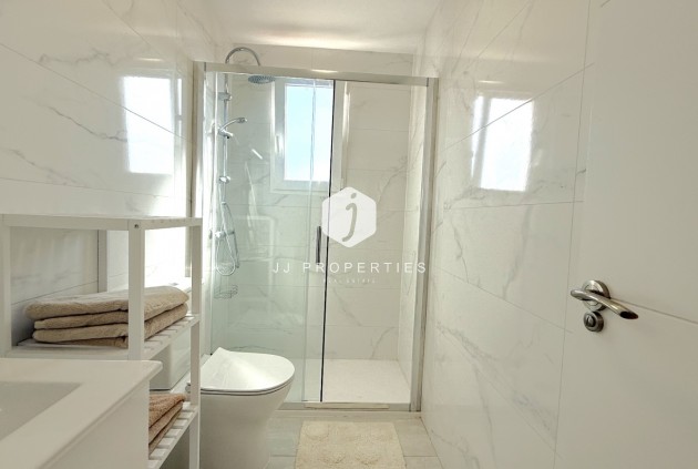 Aus zweiter Hand - Penthouse -
Torrevieja - Costa Blanca