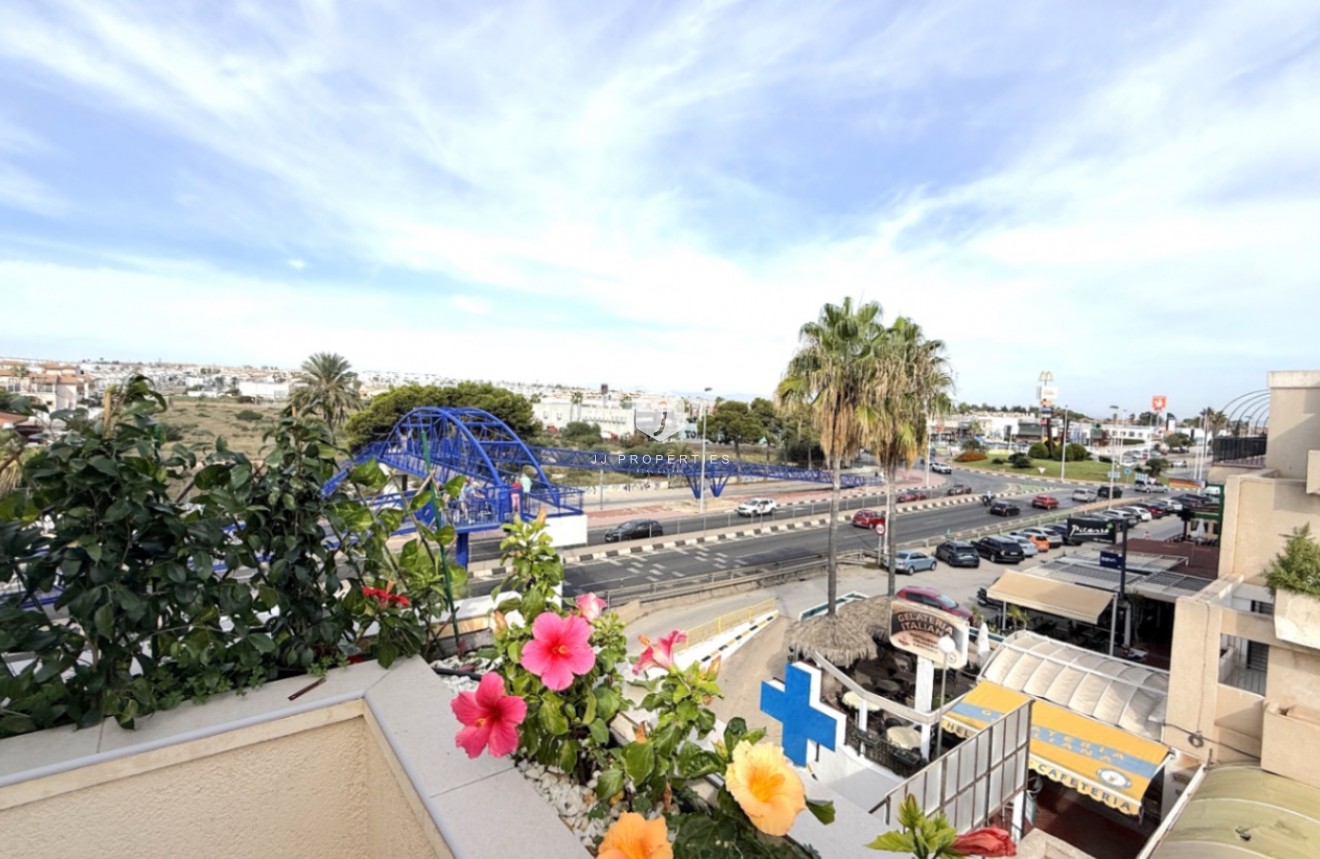 Aus zweiter Hand - Penthouse -
Torrevieja - Costa Blanca