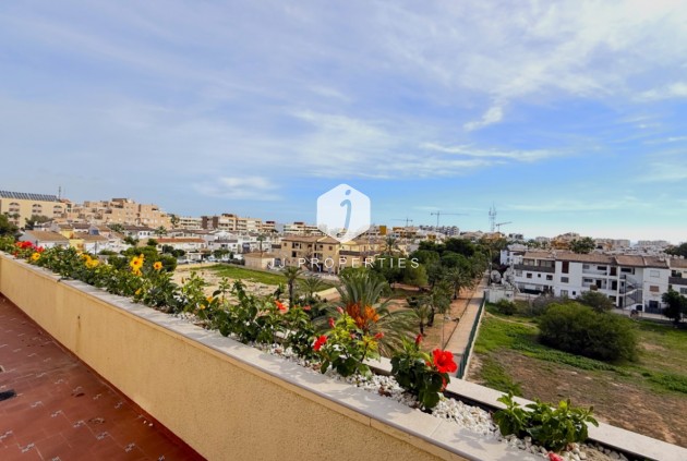 Aus zweiter Hand - Penthouse -
Torrevieja - Costa Blanca