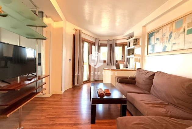 Resale - Apartment / flat -
Torrevieja - Costa Blanca