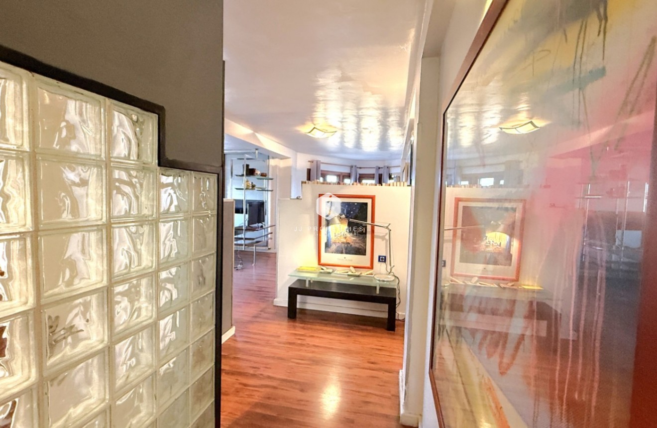 Resale - Apartment / flat -
Torrevieja - Costa Blanca