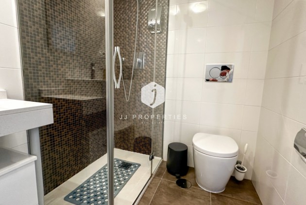 Aus zweiter Hand - Wohnung -
Torrevieja - Costa Blanca