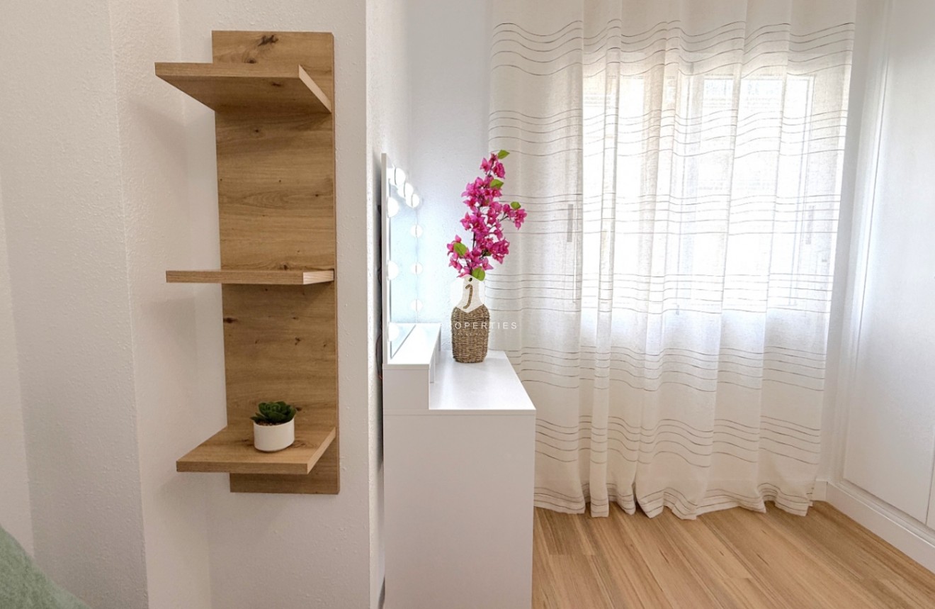 Aus zweiter Hand - Wohnung -
Torrevieja - Costa Blanca