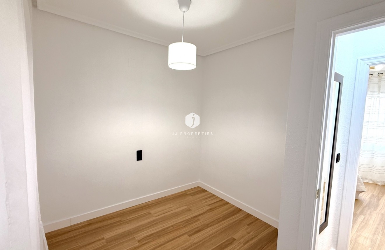 Aus zweiter Hand - Wohnung -
Torrevieja - Costa Blanca