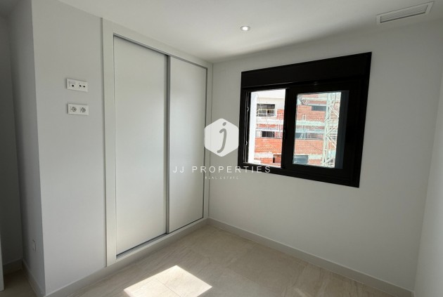 Resale - Apartment / flat -
Torrevieja - Costa Blanca