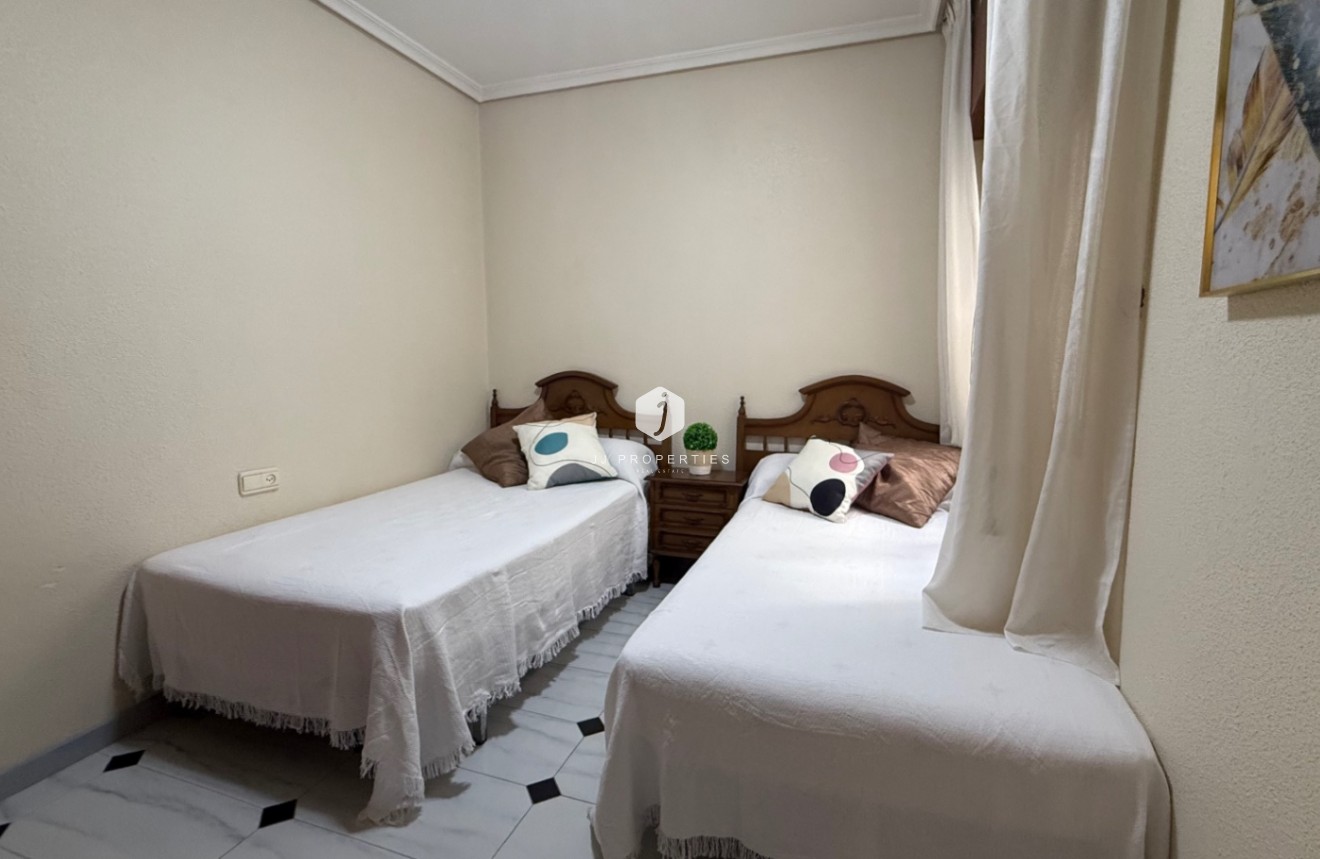 Aus zweiter Hand - Wohnung -
Torrevieja - Costa Blanca