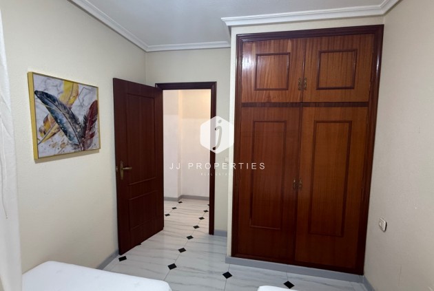 Aus zweiter Hand - Wohnung -
Torrevieja - Costa Blanca