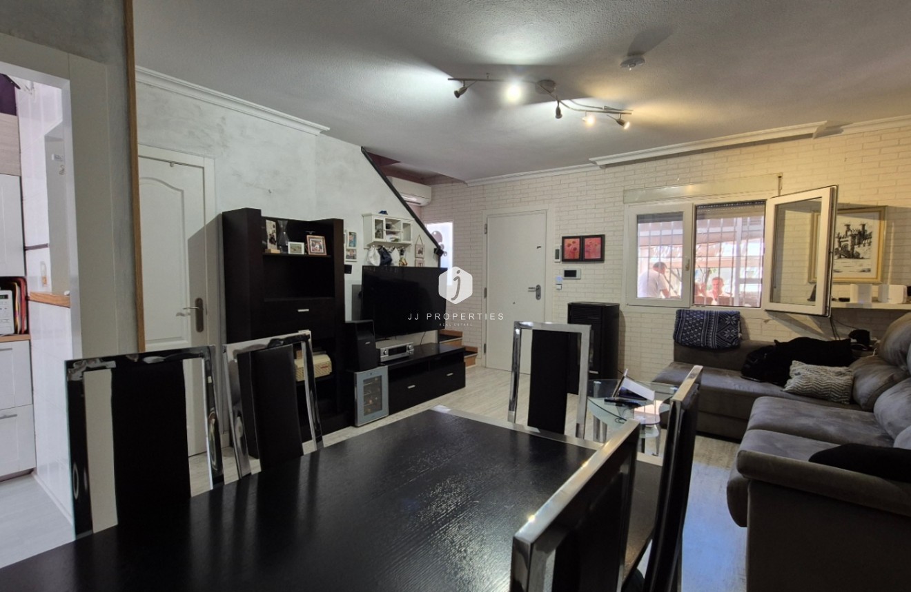 Aus zweiter Hand - Chalet -
Torrevieja - Costa Blanca