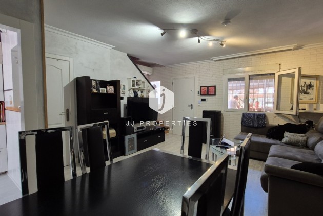 Aus zweiter Hand - Chalet -
Torrevieja - Costa Blanca