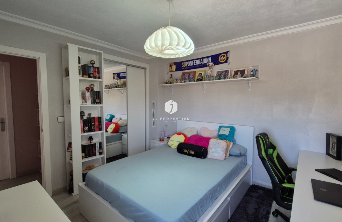 Aus zweiter Hand - Chalet -
Torrevieja - Costa Blanca