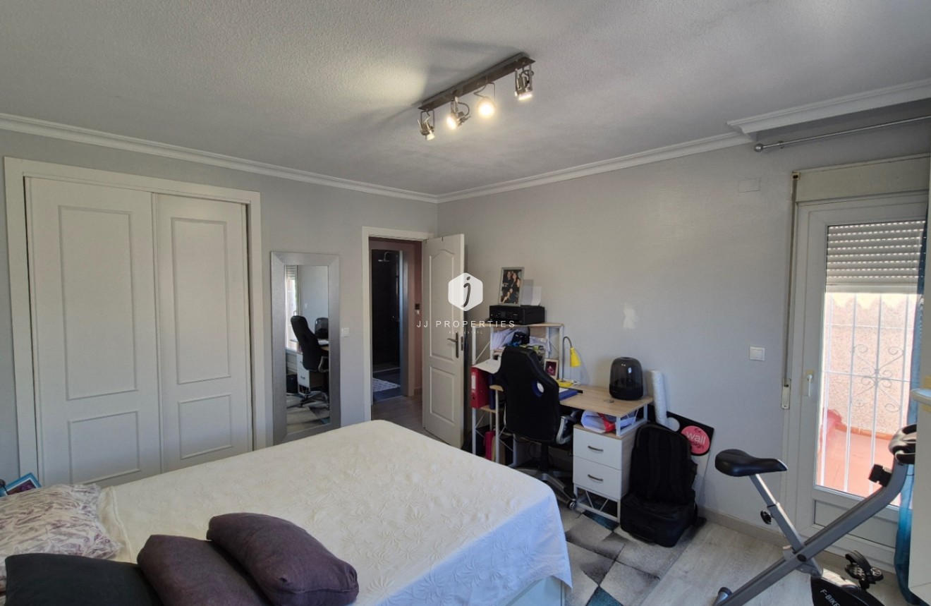 Aus zweiter Hand - Chalet -
Torrevieja - Costa Blanca