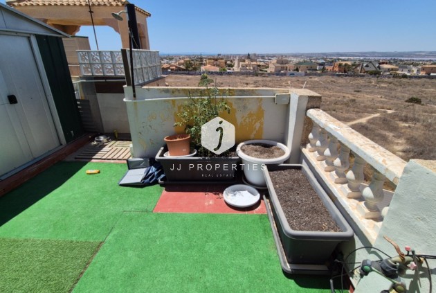 Aus zweiter Hand - Chalet -
Torrevieja - Costa Blanca