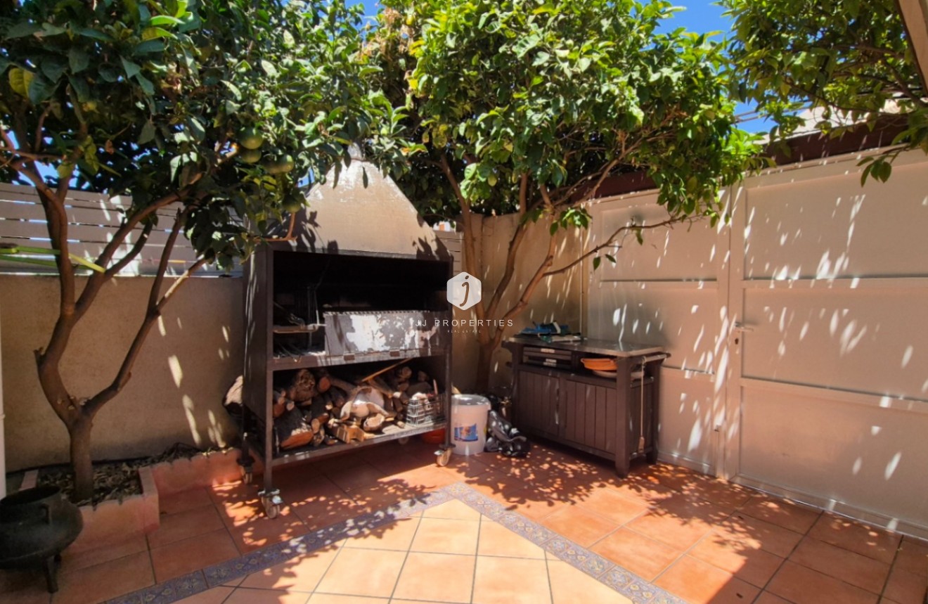 Aus zweiter Hand - Chalet -
Torrevieja - Costa Blanca